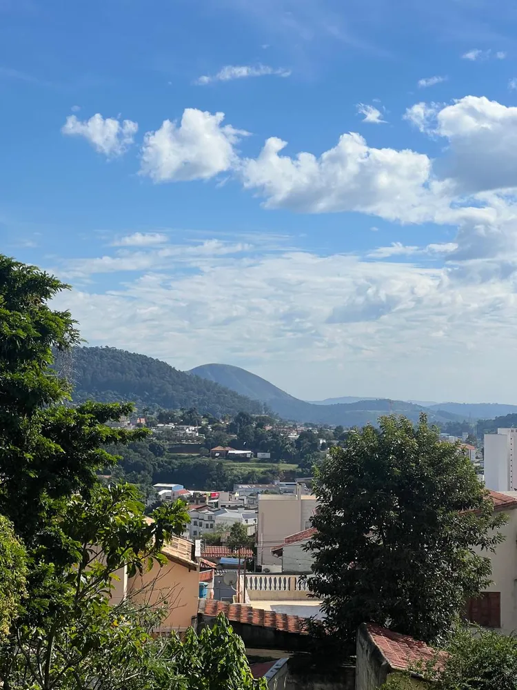 Casa, 3 quartos, 300 m² - Foto 1