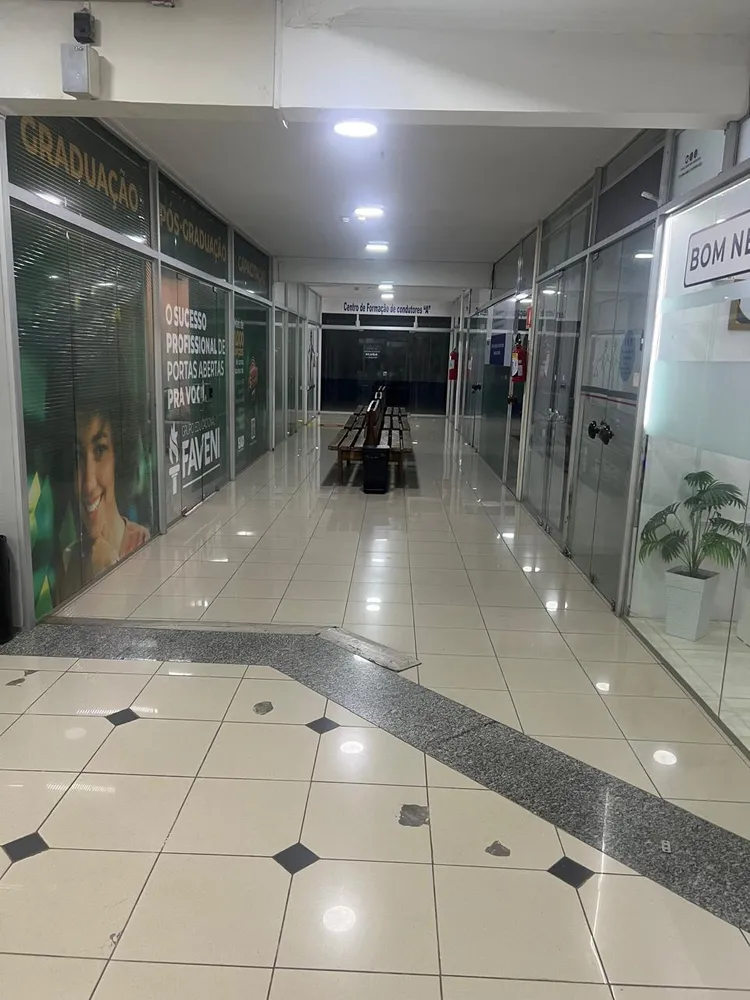 Loja-Salão, 120 m² - Foto 1