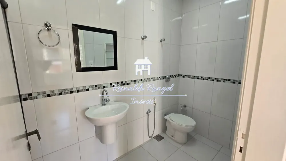 Casa, 3 quartos, 257 m² - Foto 1