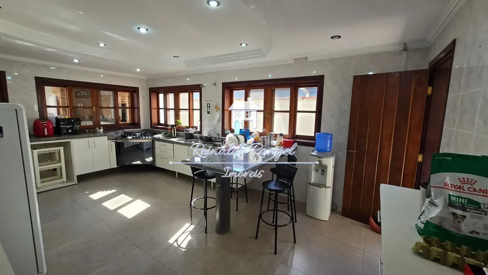 Casa, 4 quartos, 317 m² - Foto 3