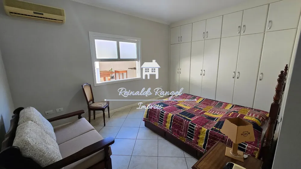 Casa, 3 quartos, 215 m² - Foto 4