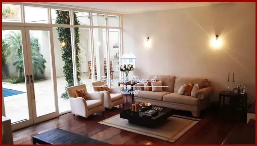 Sobrado, 4 quartos, 366 m² - Foto 1
