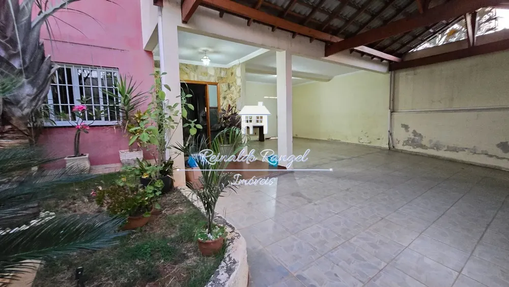 Casa, 4 quartos, 234 m² - Foto 1