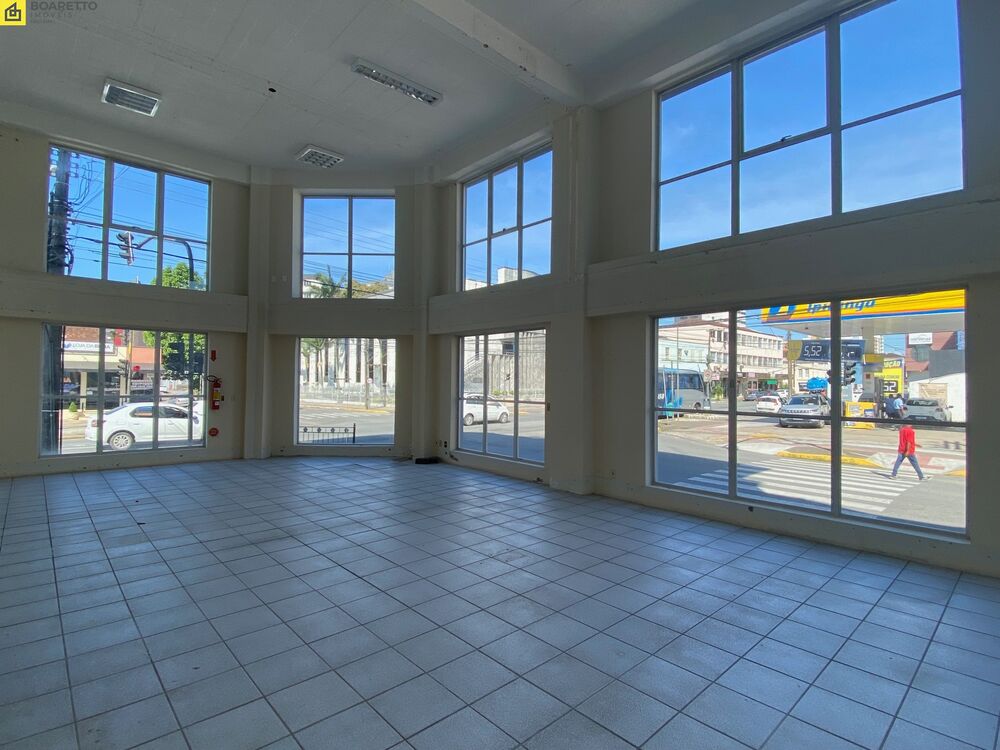 Sala-Conjunto, 1000 m² - Foto 1