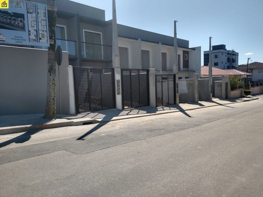 Casa, 3 quartos, 99 m² - Foto 1