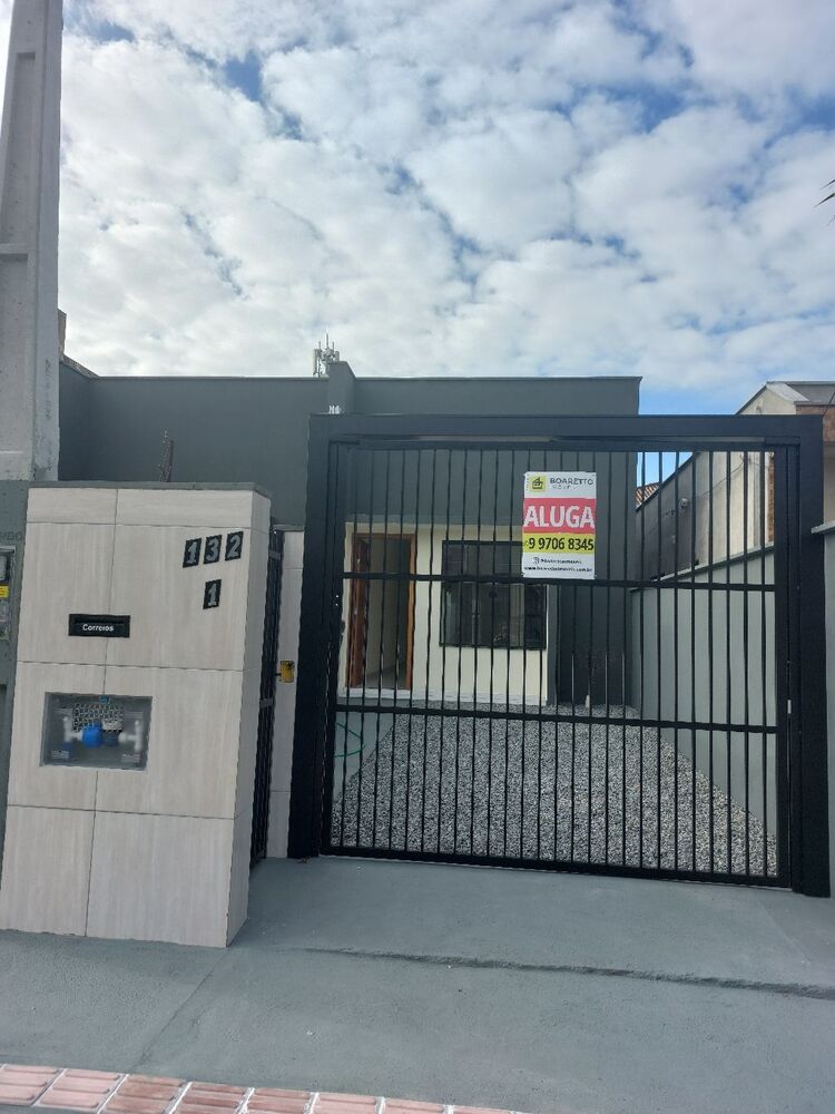 Casa, 2 quartos, 76 m² - Foto 1