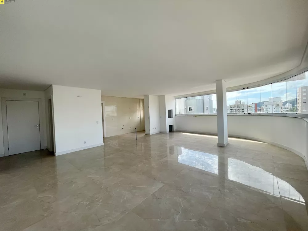 Apartamento, 3 quartos, 194 m² - Foto 1