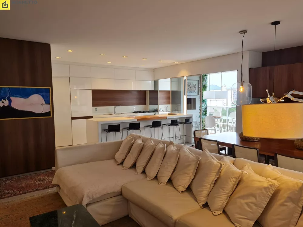 Apartamento, 3 quartos, 215 m² - Foto 10