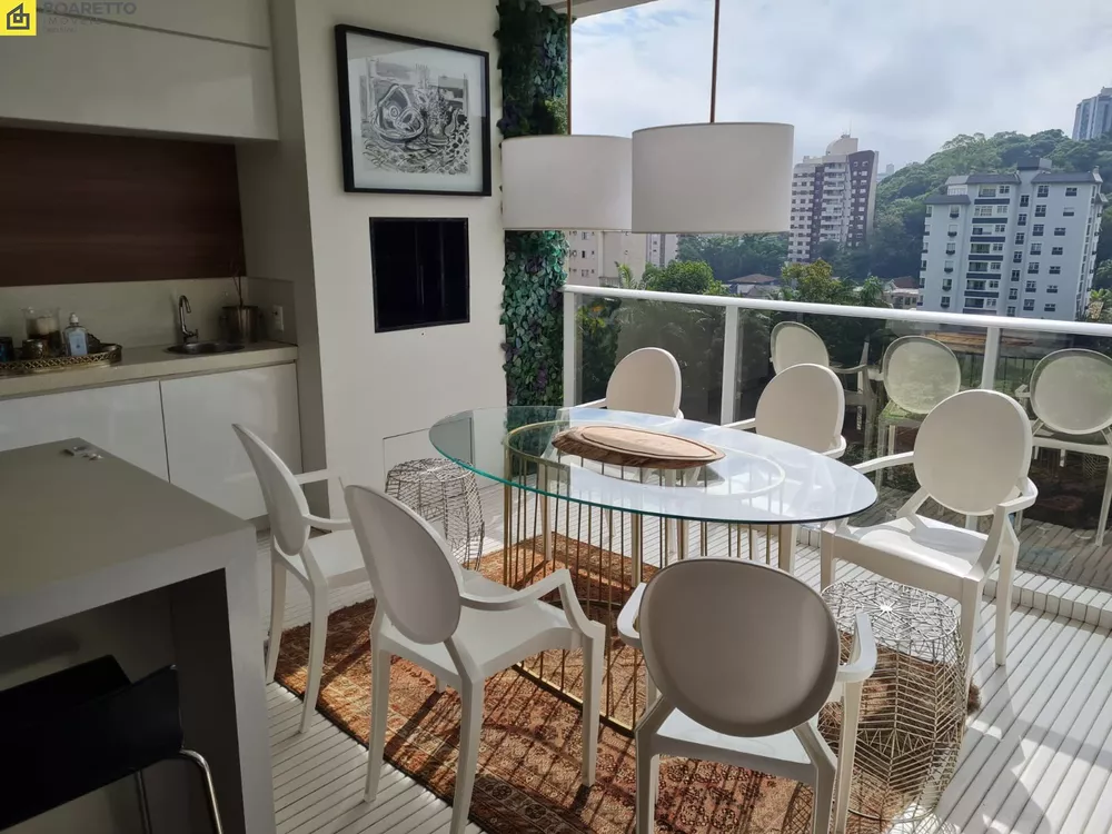 Apartamento, 3 quartos, 215 m² - Foto 2