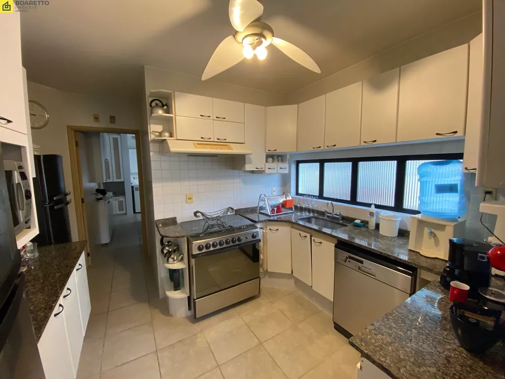 Apartamento, 3 quartos, 189 m² - Foto 12