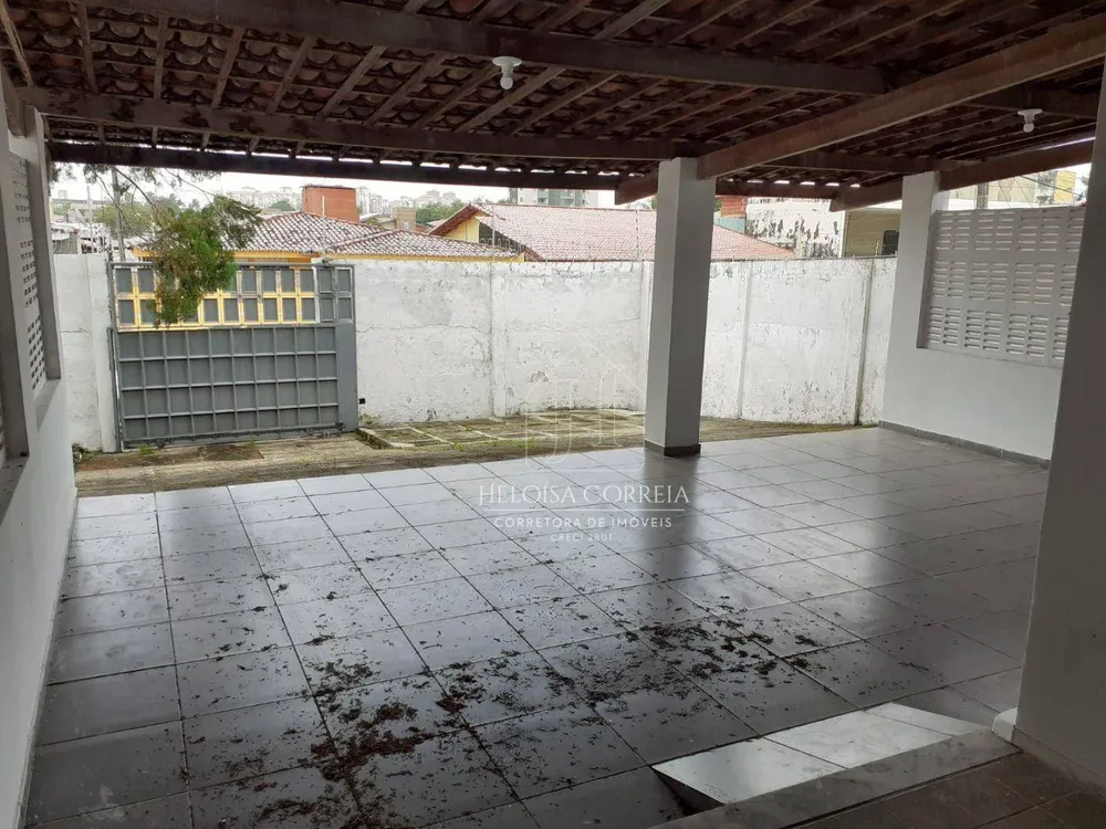 Casa, 3 quartos, 290 m² - Foto 2