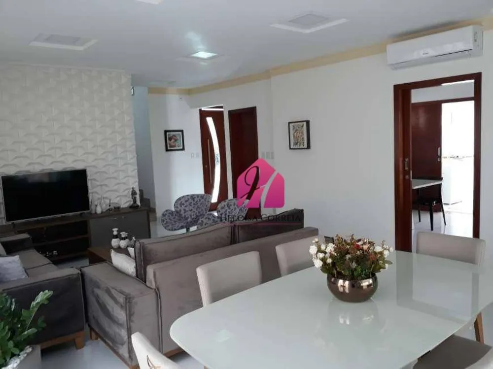 Casa, 5 quartos, 250 m² - Foto 1