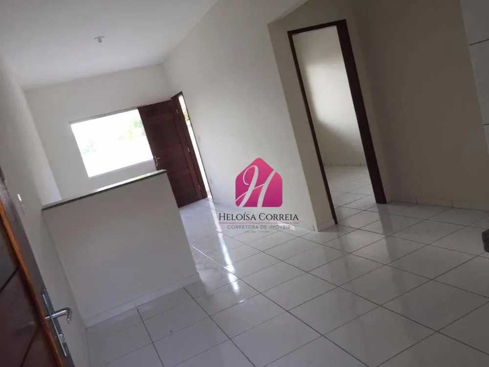 Casa, 2 quartos, 64 m² - Foto 1
