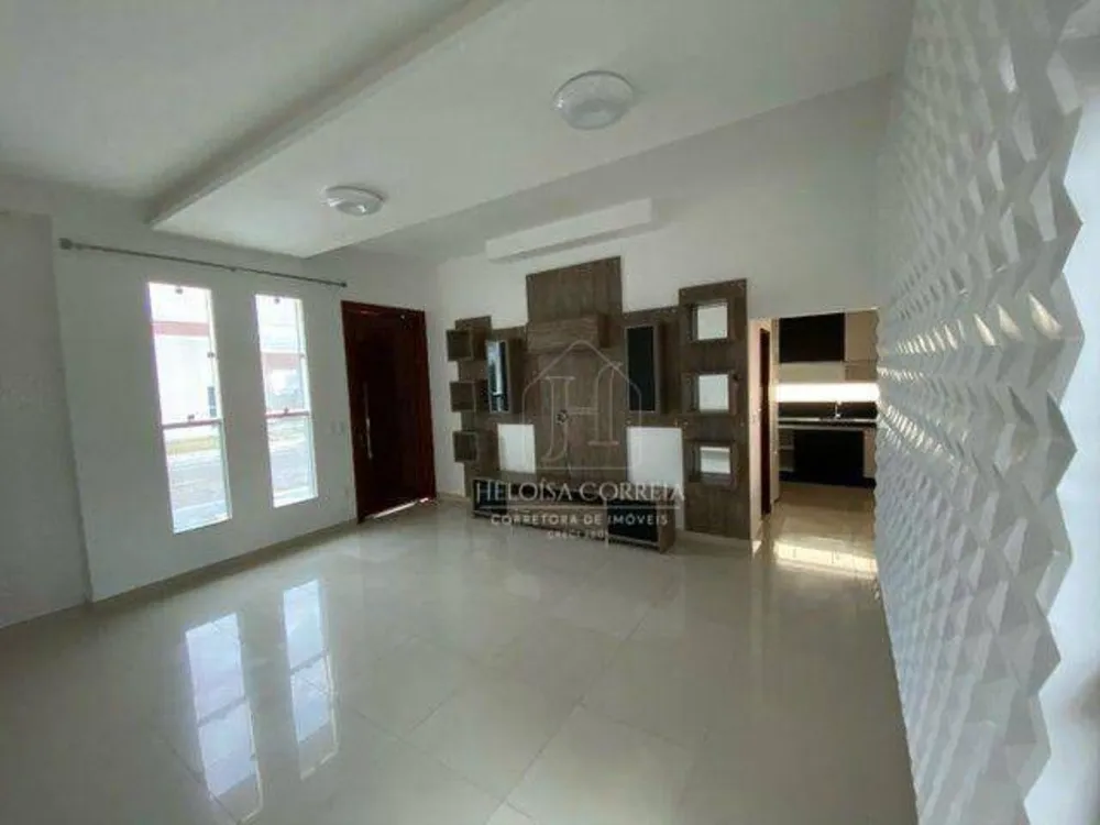 Casa, 3 quartos, 142 m² - Foto 2