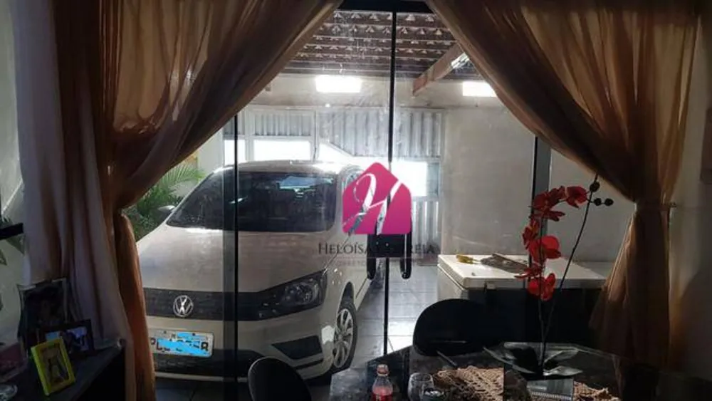 Casa, 3 quartos, 200 m² - Foto 1