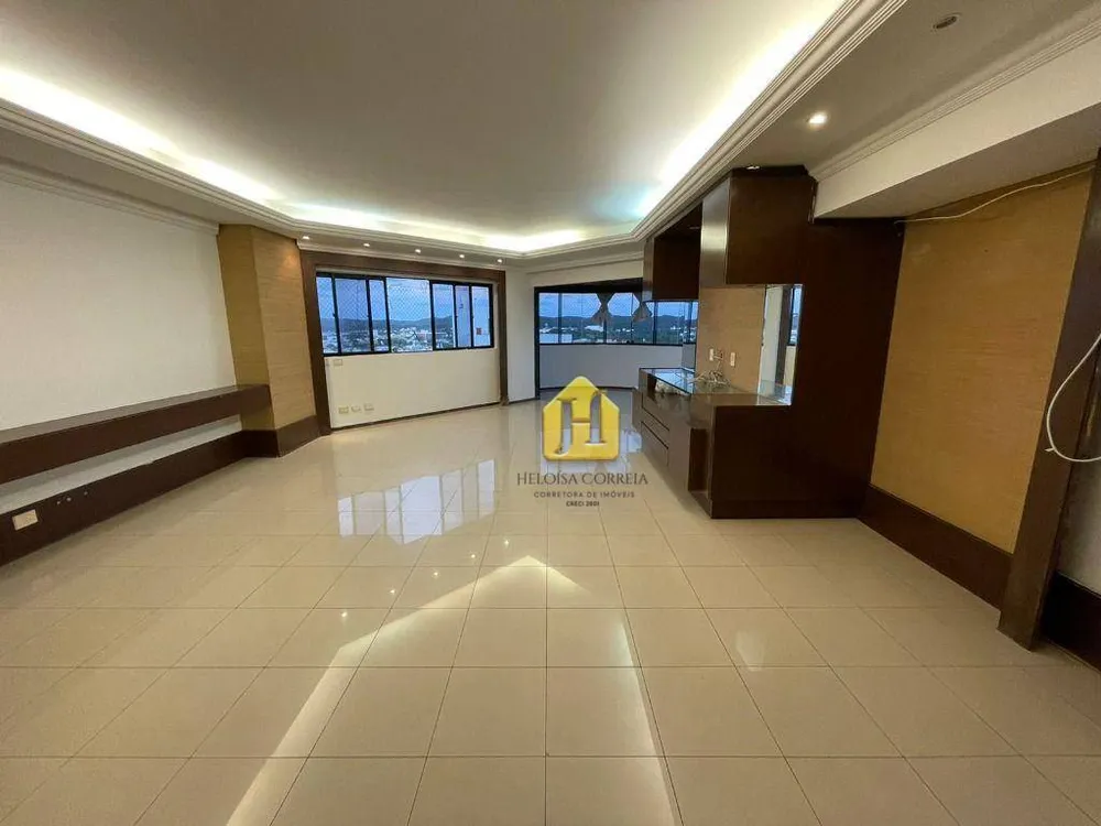Apartamento, 3 quartos, 265 m² - Foto 2