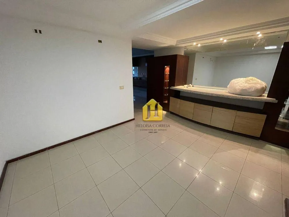 Apartamento, 3 quartos, 265 m² - Foto 3