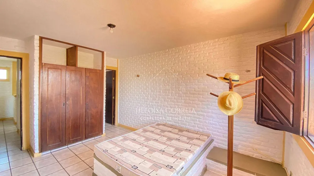 Casa, 4 quartos, 242 m² - Foto 4
