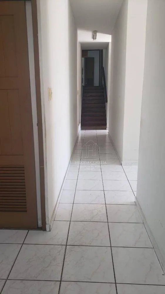Casa, 5 quartos, 415 m² - Foto 2