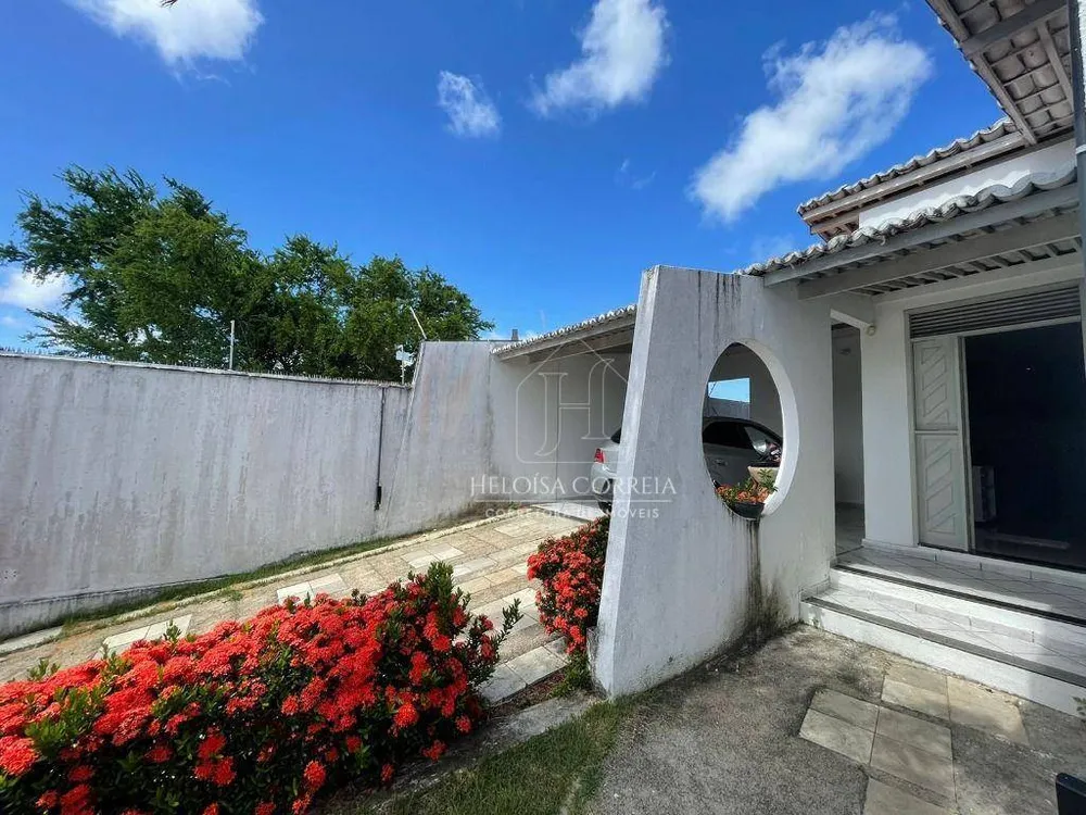 Casa, 3 quartos, 258 m² - Foto 2