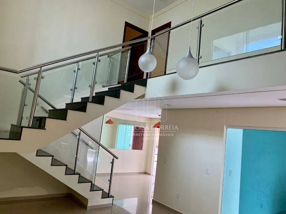 Casa, 5 quartos, 293 m² - Foto 4