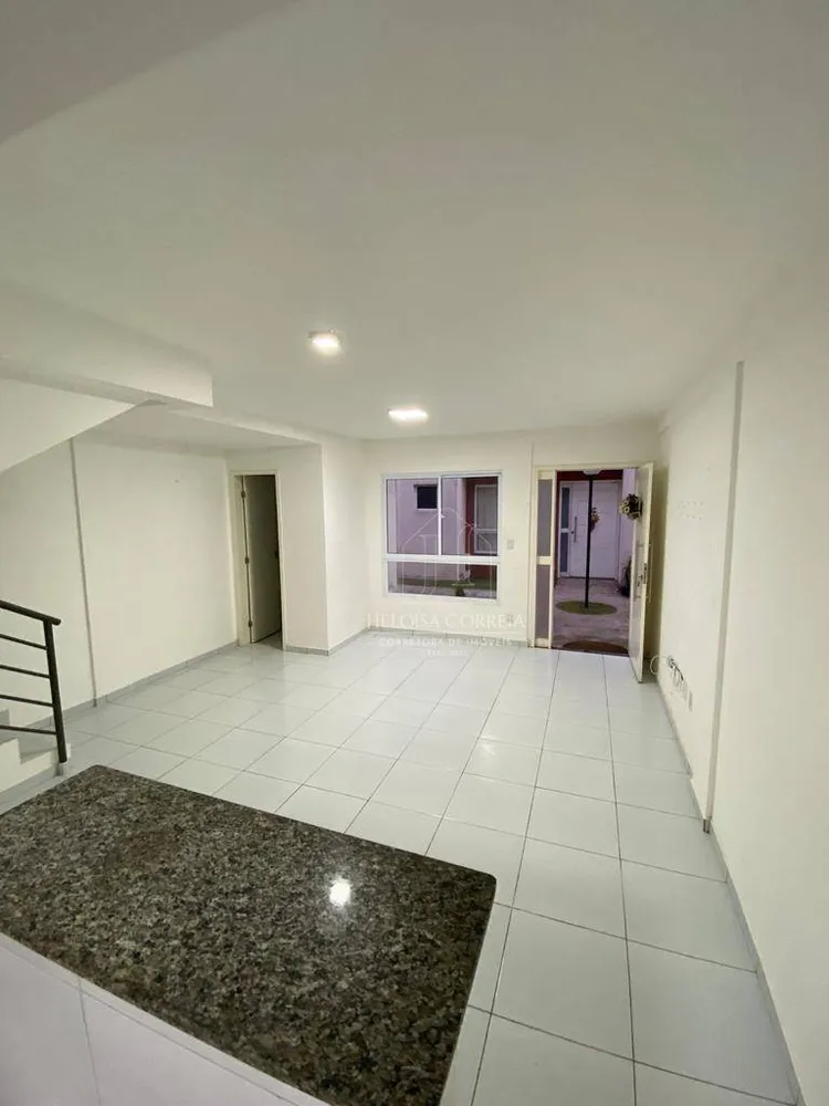 Casa, 2 quartos, 78 m² - Foto 1