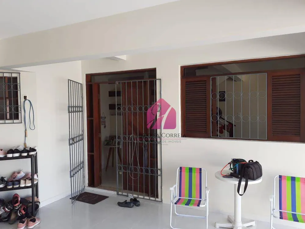 Casa, 4 quartos, 240 m² - Foto 2