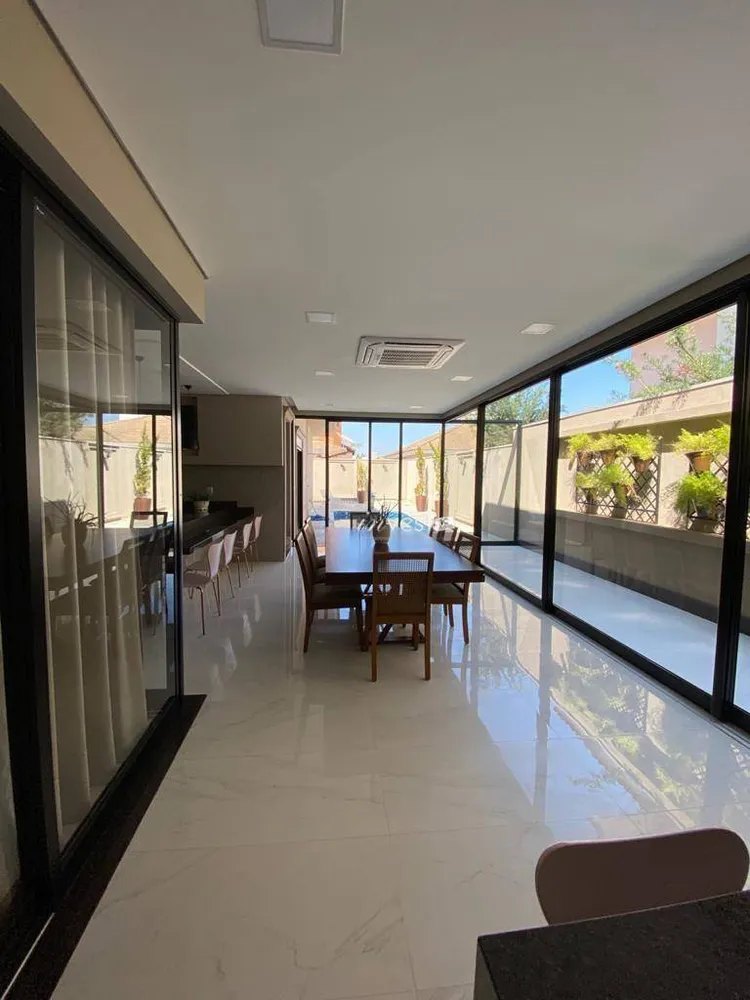 Casa, 4 quartos, 302 m² - Foto 33