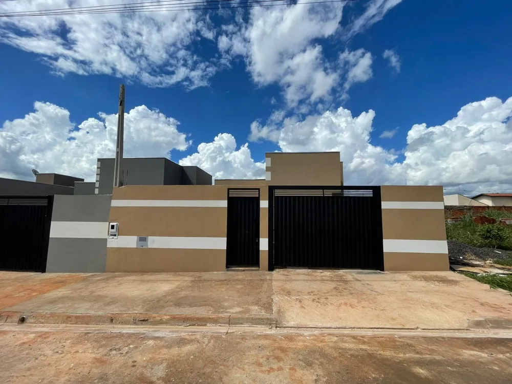 Casa, 2 quartos, 62 m² - Foto 1