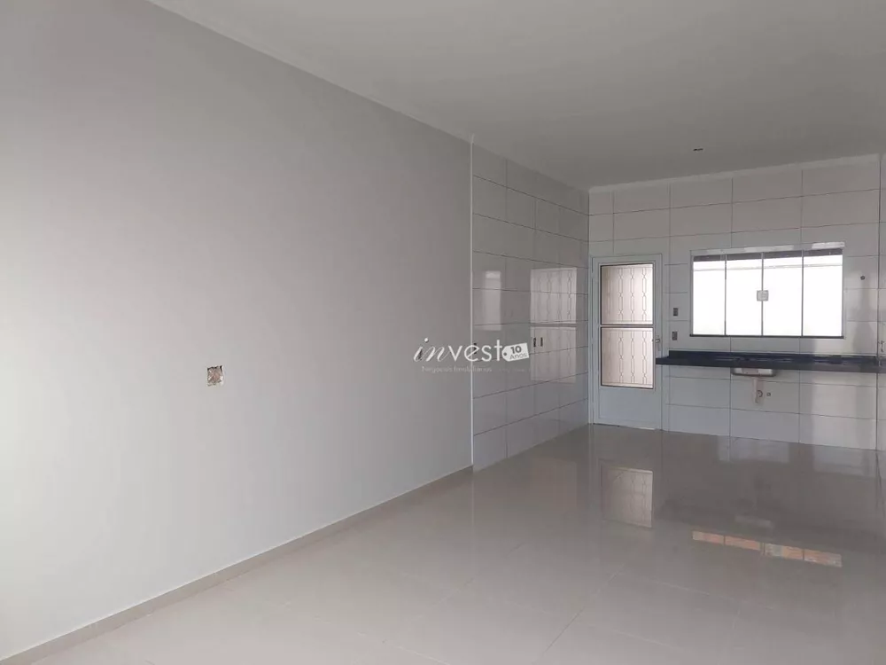 Casa à venda com 2 quartos, 61m² - Foto 5