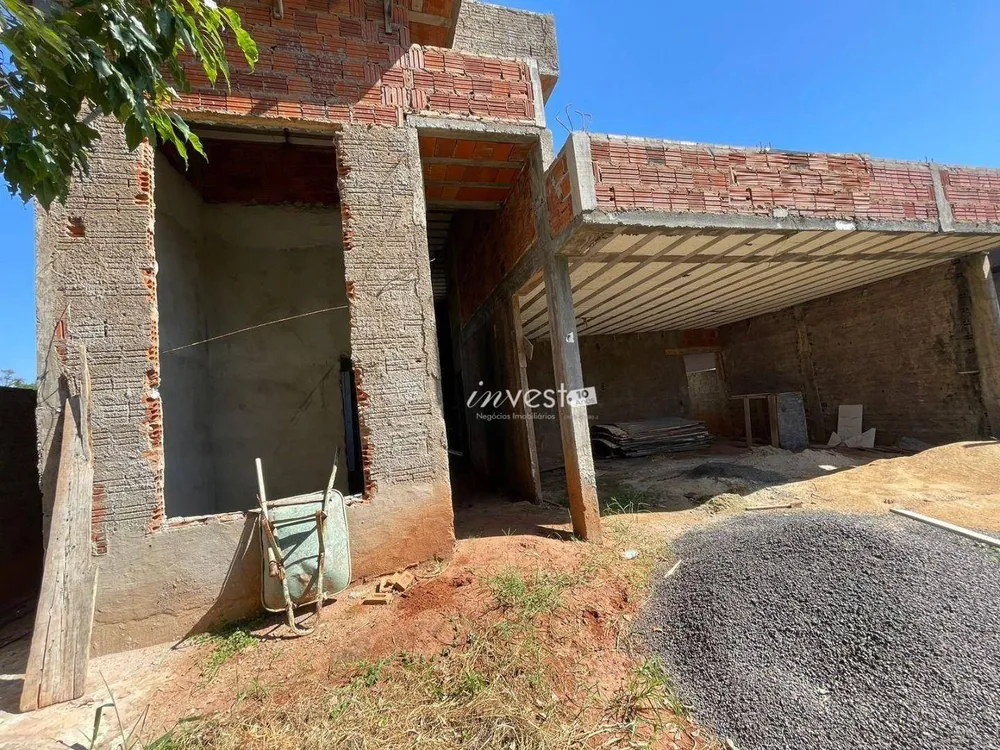 Casa, 3 quartos, 200 m² - Foto 1
