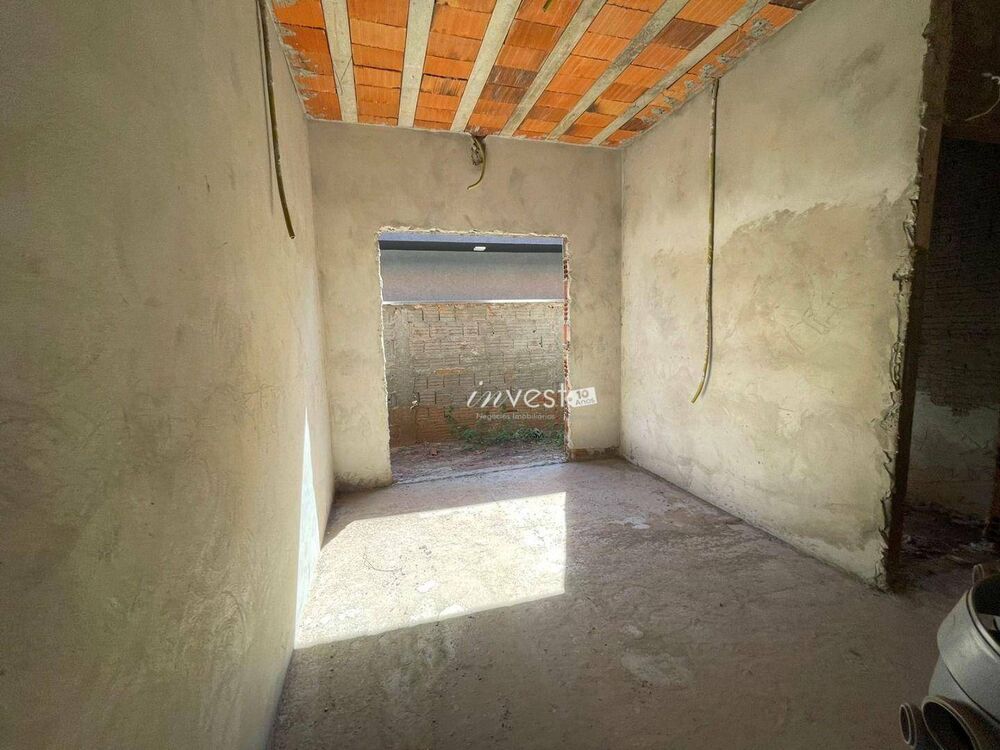 Casa, 3 quartos, 200 m² - Foto 2