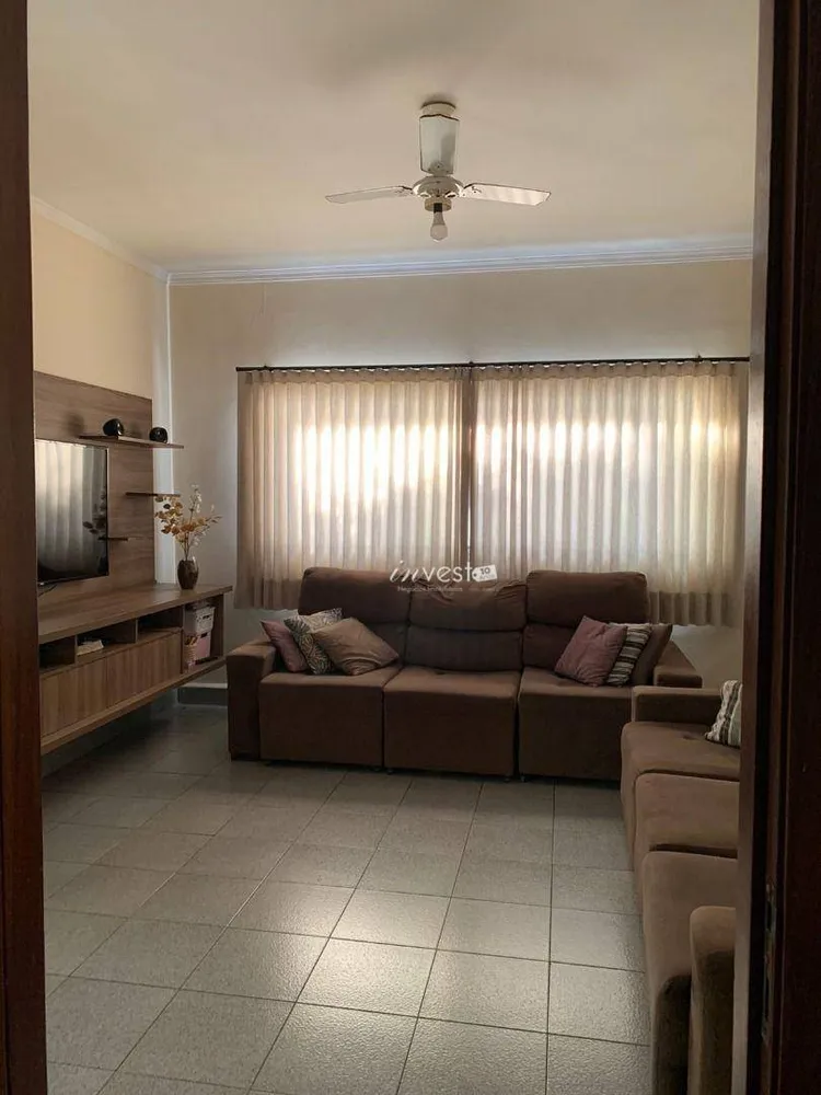 Casa, 3 quartos, 180 m² - Foto 11