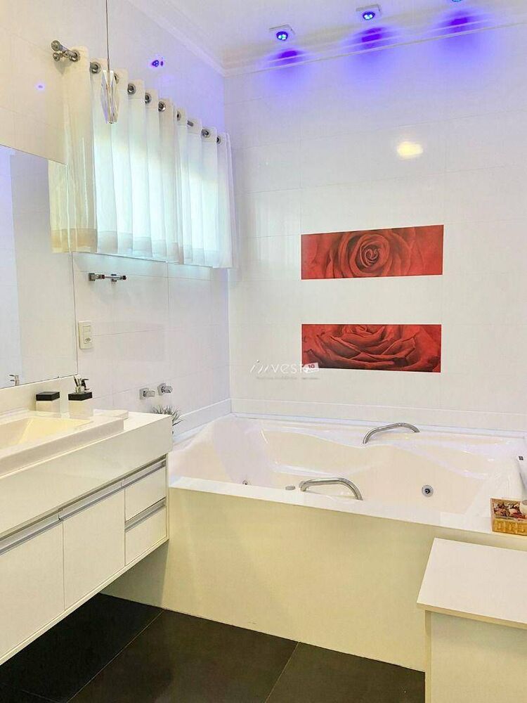 Sobrado, 4 quartos, 310 m² - Foto 4