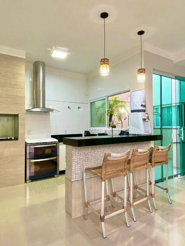 Sobrado, 4 quartos, 310 m² - Foto 8