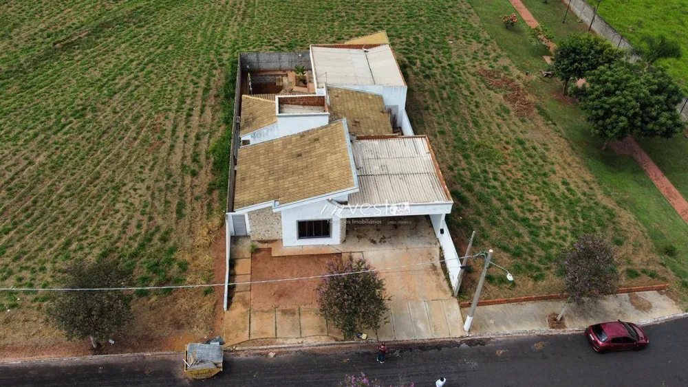 Casa, 4 quartos, 227 m² - Foto 2