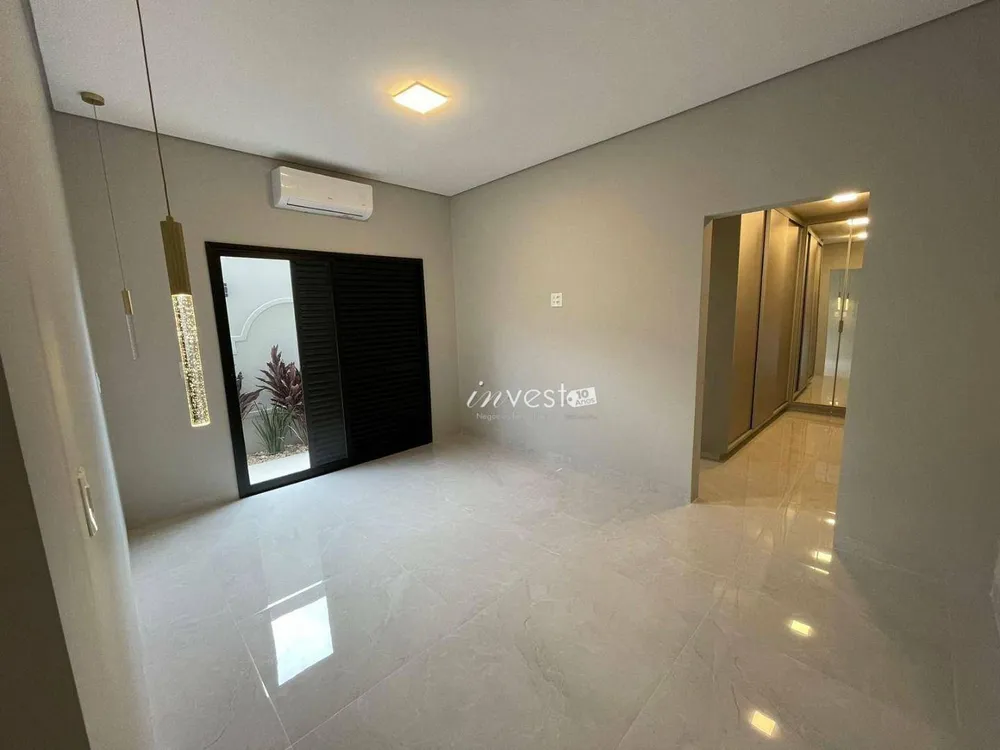 Casa, 3 quartos, 221 m² - Foto 3
