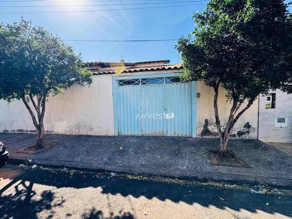 Casa, 2 quartos, 175 m² - Foto 1
