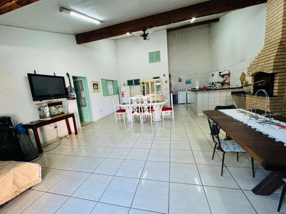 Casa, 2 quartos, 175 m² - Foto 4