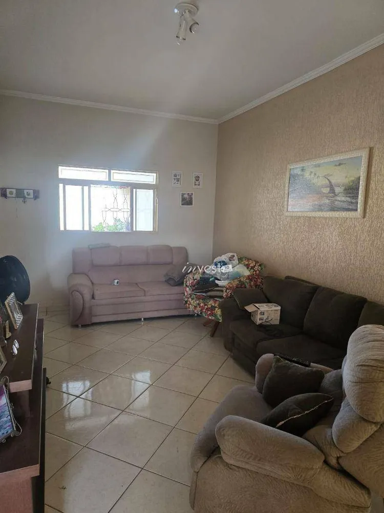 Casa, 3 quartos, 192 m² - Foto 3