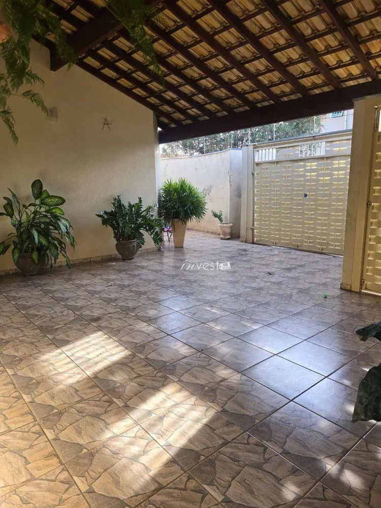 Casa, 3 quartos, 192 m² - Foto 5