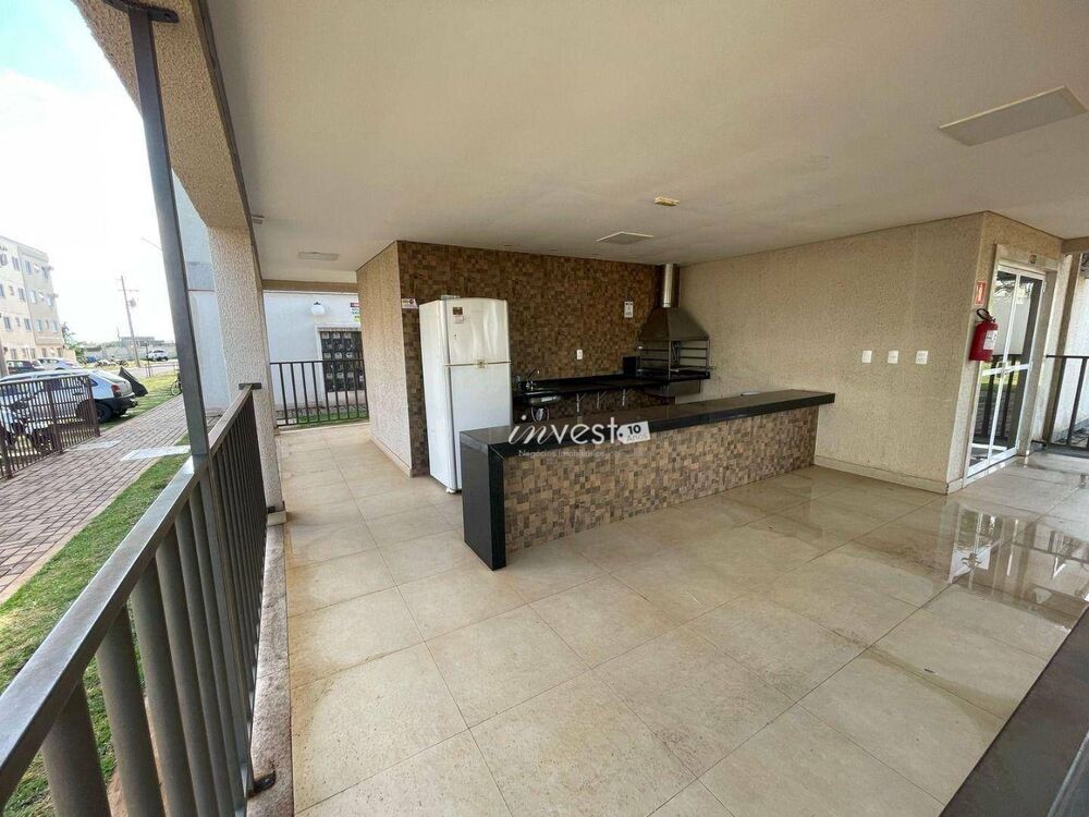 Apartamento à venda com 2 quartos, 44m² - Foto 2