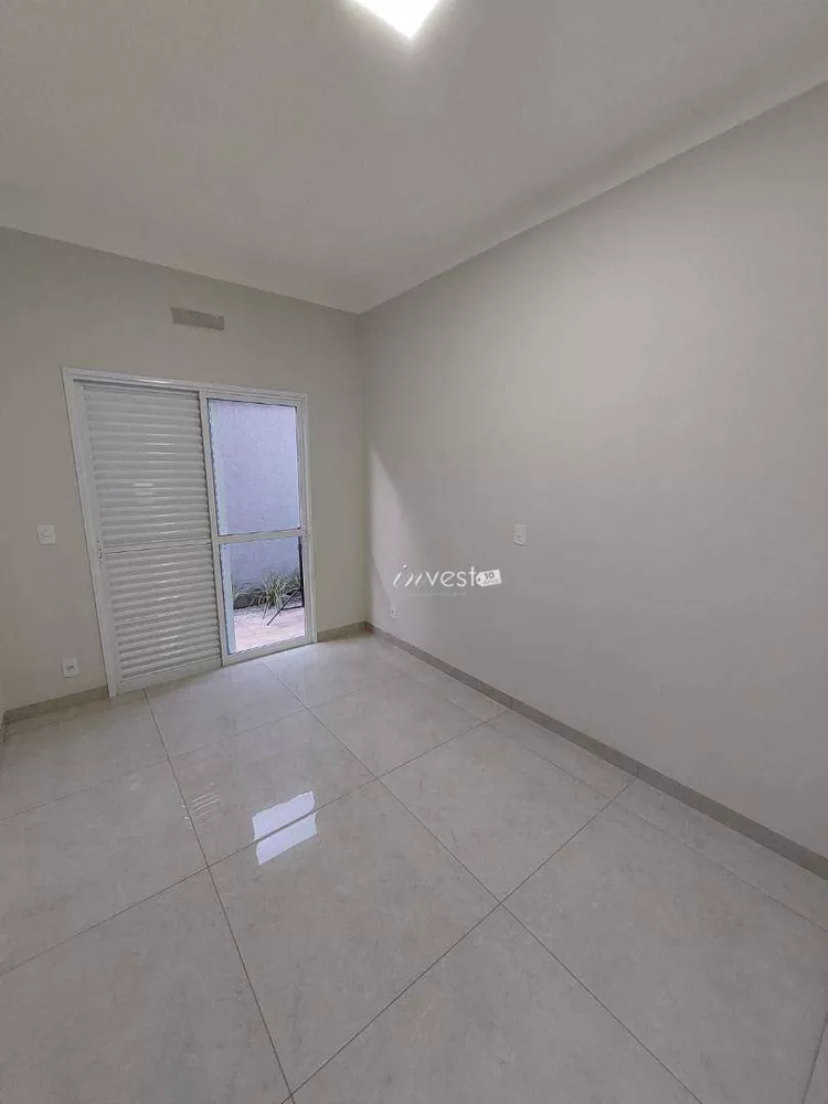 Casa à venda com 3 quartos, 145m² - Foto 15