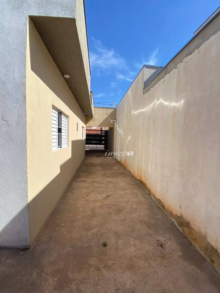 Casa à venda com 2 quartos, 200M2 - Foto 13