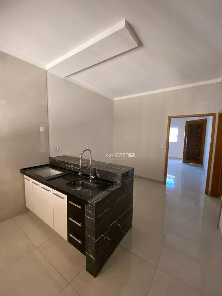 Casa à venda com 2 quartos, 200M2 - Foto 8