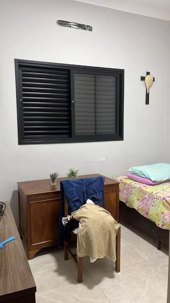 Casa à venda com 3 quartos, 200m² - Foto 14