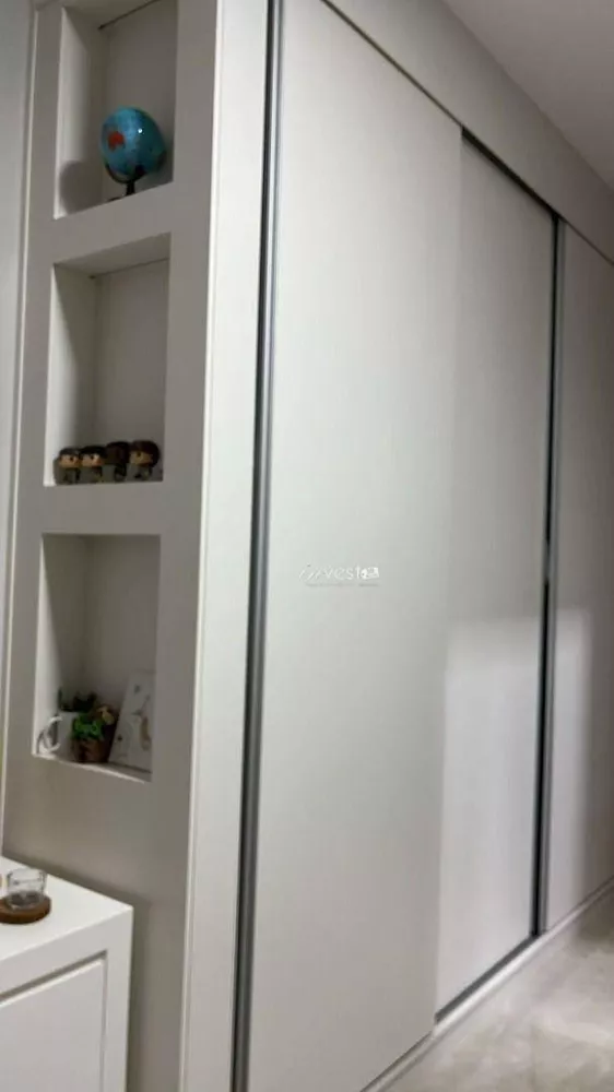 Casa à venda com 3 quartos, 200m² - Foto 13