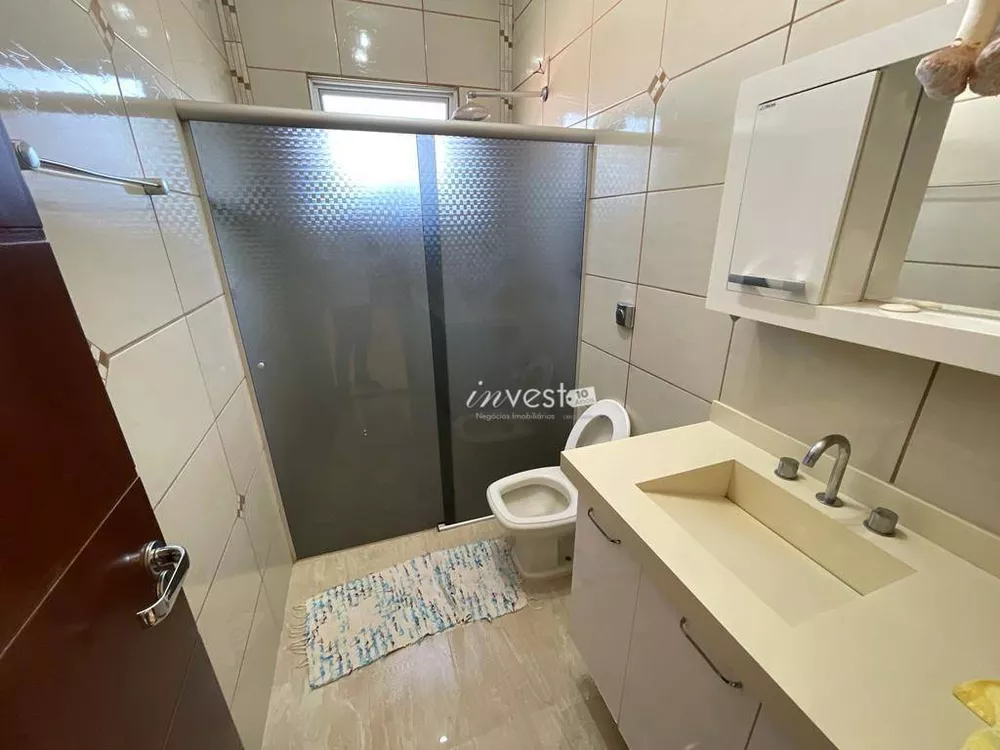 Casa à venda com 4 quartos, 290m² - Foto 3