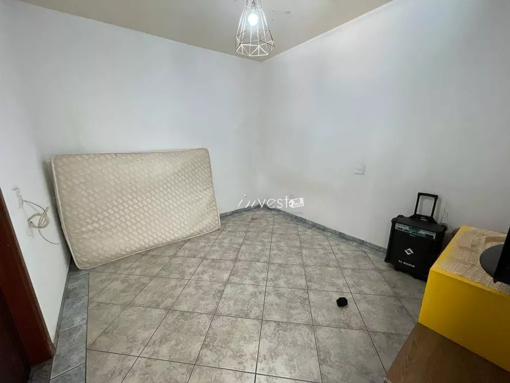 Casa à venda com 4 quartos, 290m² - Foto 14