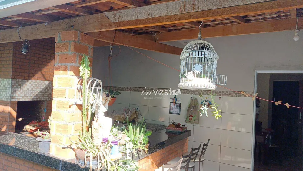 Casa, 2 quartos, 195 m² - Foto 2